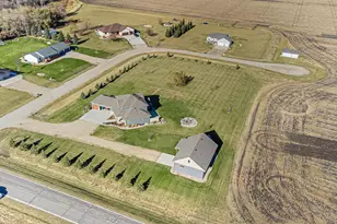 7022 9th St N, Moorhead, MN 56560 - Photo 2