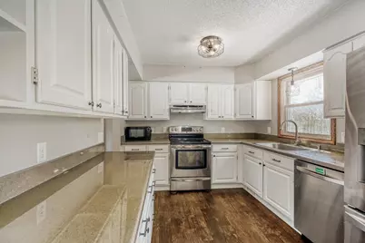 21440 Inwood Avenue N, Forest Lake, MN 55025 - Photo 4