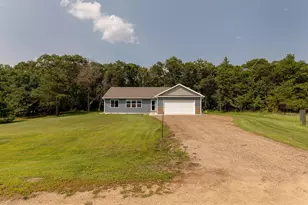 9068 3rd Ave, Pequot Lakes, MN 56472 - Photo 2