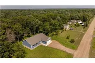 9068 3rd Ave, Pequot Lakes, MN 56472 - Photo 4