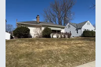 1879 Montreal Avenue, Saint Paul, MN 55116 - Photo 2