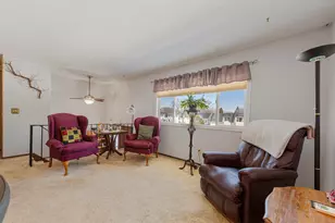 3955 Dawn Way, Inver Grove Heights, MN 55076 - Photo 2