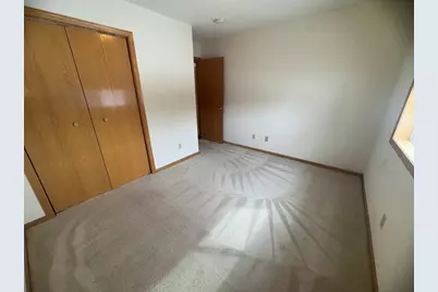 323 4th Street SW, Blooming Prairie, MN 55917 - Photo 20