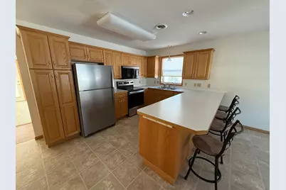 323 4th Street SW, Blooming Prairie, MN 55917 - Photo 6