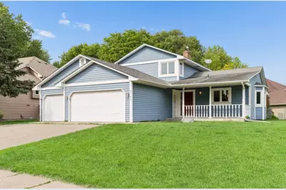 2722 Innsbruck Drive, New Brighton, MN 55112 - Photo 2