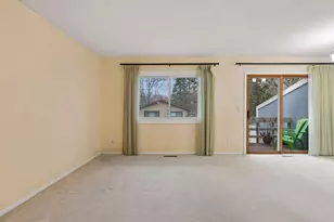 6859 MacBeth Ct, Woodbury, MN 55125 - Photo 6