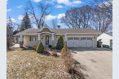 630 23rd Street NE, Rochester, MN 55906 - Photo 2