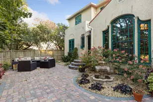 1005 Cedar Lake Rd S, Minneapolis, MN 55405 - Photo 1