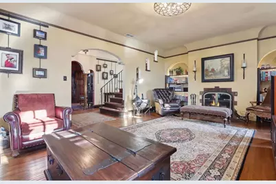 1005 Cedar Lake Road S, Minneapolis, MN 55405 - Photo 6