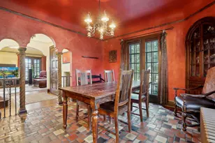 1005 Cedar Lake Rd S, Minneapolis, MN 55405 - Photo 12