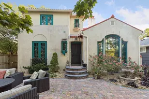 1005 Cedar Lake Rd S, Minneapolis, MN 55405 - Photo 2