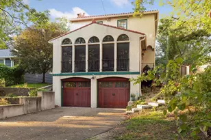 1005 Cedar Lake Rd S, Minneapolis, MN 55405 - Photo 36