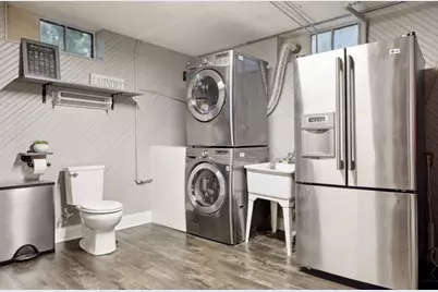 1005 Cedar Lake Road S, Minneapolis, MN 55405 - Photo 32