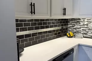 410 Livingston Ave, Saint Paul, MN 55107 - Photo 6