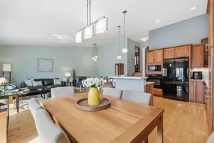 5675 Birch Trail, Shoreview, MN 55126 - Photo 12