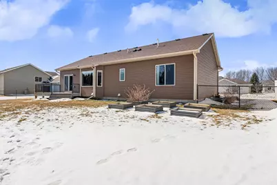 1407 28th Street SW, Austin, MN 55912 - Photo 10