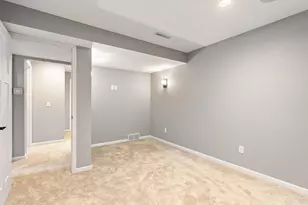 1407 28th St SW, Austin, MN 55912 - Photo 48