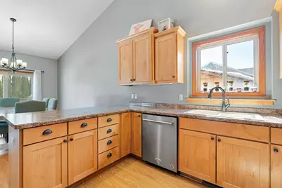 1407 28th Street SW, Austin, MN 55912 - Photo 26