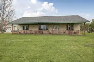 16947 110th Ave, Milaca, MN 56353 - Photo 2