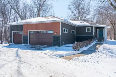 2711 Hoffman Road, Mankato, MN 56001 - Photo 2