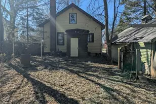 343 N 3rd St, New Richmond, WI 54017 - Photo 14