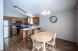 19172 Everest Path, Farmington, MN 55024 - Photo 6