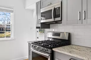 217 Hanley Rd, Golden Valley, MN 55426 - Photo 32