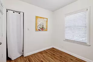 217 Hanley Rd, Golden Valley, MN 55426 - Photo 52