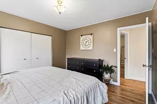 217 Hanley Rd, Golden Valley, MN 55426 - Photo 44