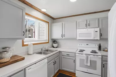 7770 Village Street, Chanhassen, MN 55317 - Photo 6