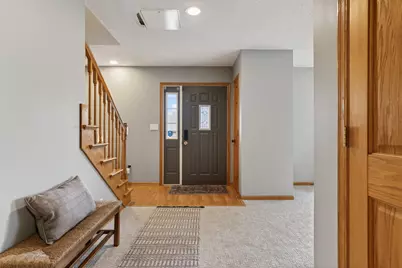 605 10th Avenue NW, Dodge Center, MN 55927 - Photo 8