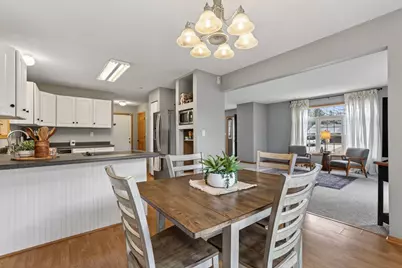 605 10th Avenue NW, Dodge Center, MN 55927 - Photo 14