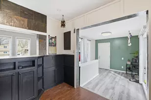 7544 Douglas Dr N, Brooklyn Park, MN 55443 - Photo 8