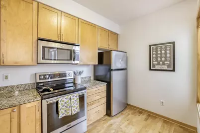 625 Dayton Avenue #5, Saint Paul, MN 55104 - Photo 4