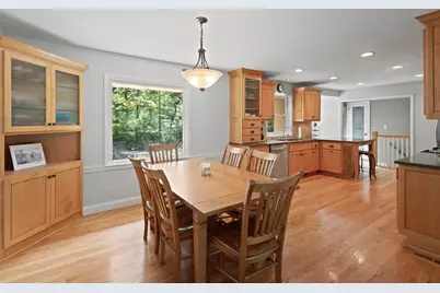 15 Saint Albans Road E, Hopkins, MN 55305 - Photo 10