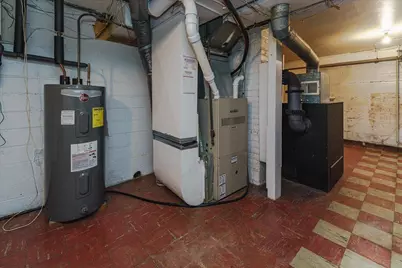 2697 Stillwater Road E, Maplewood, MN 55119 - Photo 26