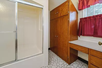 2697 Stillwater Road E, Maplewood, MN 55119 - Photo 22