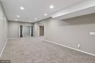 12677 Stoney Way, Eden Prairie, MN 55347 - Photo 38