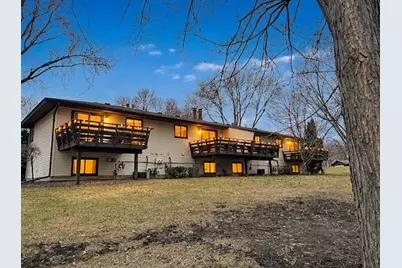 4004 Brookdale Circle N, Brooklyn Park, MN 55443 - Photo 2
