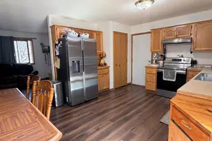 6119 Red Fox Run, North Branch, MN 55056 - Photo 6