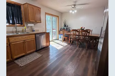 6119 Red Fox Run, North Branch, MN 55056 - Photo 4