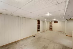 5932 Hampshire Ave N, Crystal, MN 55428 - Photo 22