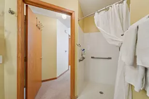 1108 Stratford Ln, Burnsville, MN 55337 - Photo 28