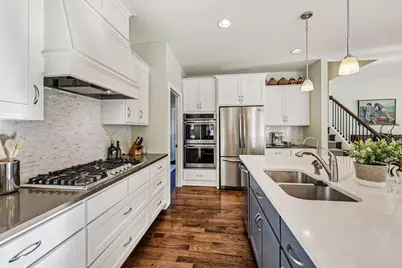 145 Cutacross Road, Golden Valley, MN 55422 - Photo 8