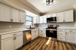 918 18th St SE, Rochester, MN 55904 - Photo 4