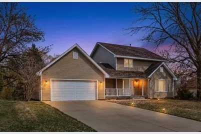 5580 Quinwood Lane N, Plymouth, MN 55442 - Photo 1