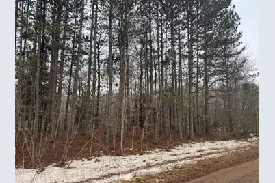 Na Friesland, Hinckley, MN 55037 - Photo 1
