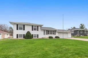 3400 Ebba St, White Bear Lake, MN 55110 - Photo 2