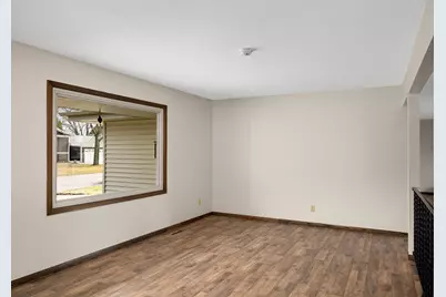 14693 Dory Court, Apple Valley, MN 55124 - Photo 4