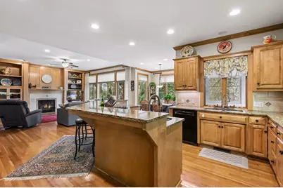 11333 Landing Road, Eden Prairie, MN 55347 - Photo 12